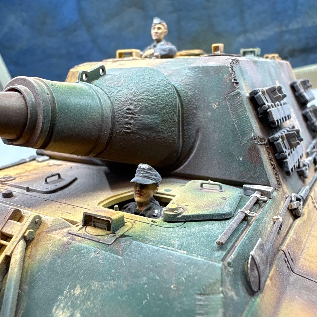 タミヤ 1/35 ドイツ陸軍 重駆逐戦車 ヤークトタイガー 初期生産型　完成品