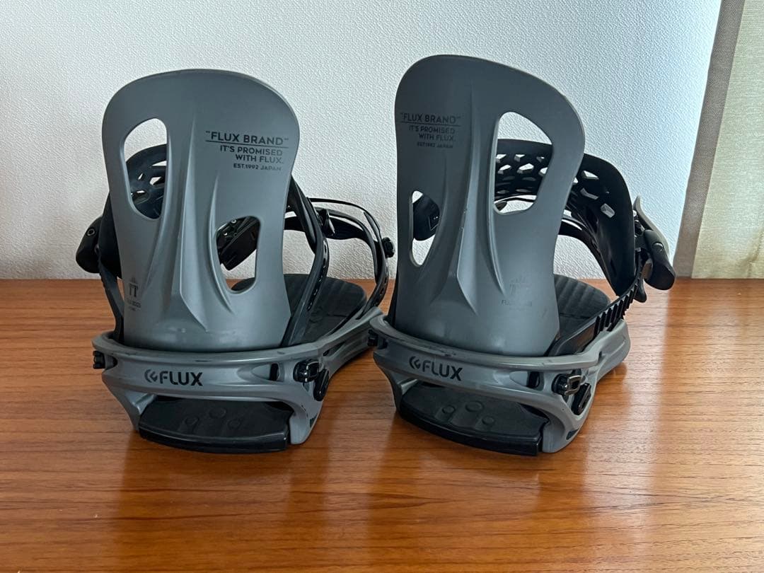 FLUX スノーボードビンディング TT Mサイズ　　ブラック
