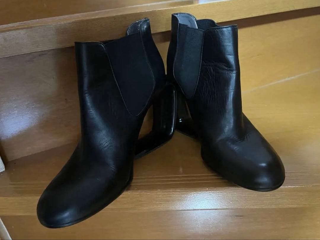 ユナイテッドヌード　mobius chelsea hi 40 ブラック