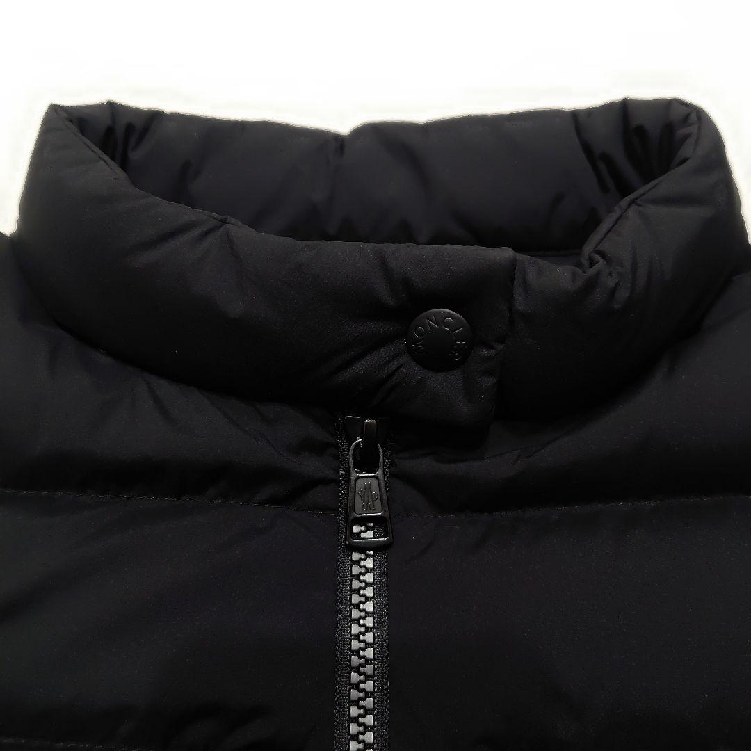 モンクレール Kaitos ライトダウンジャケット レディース マットブラック
