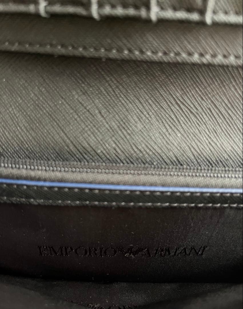 EMPORIO ARMANI エンポリオ アルマーニ 長財布 Y4R170