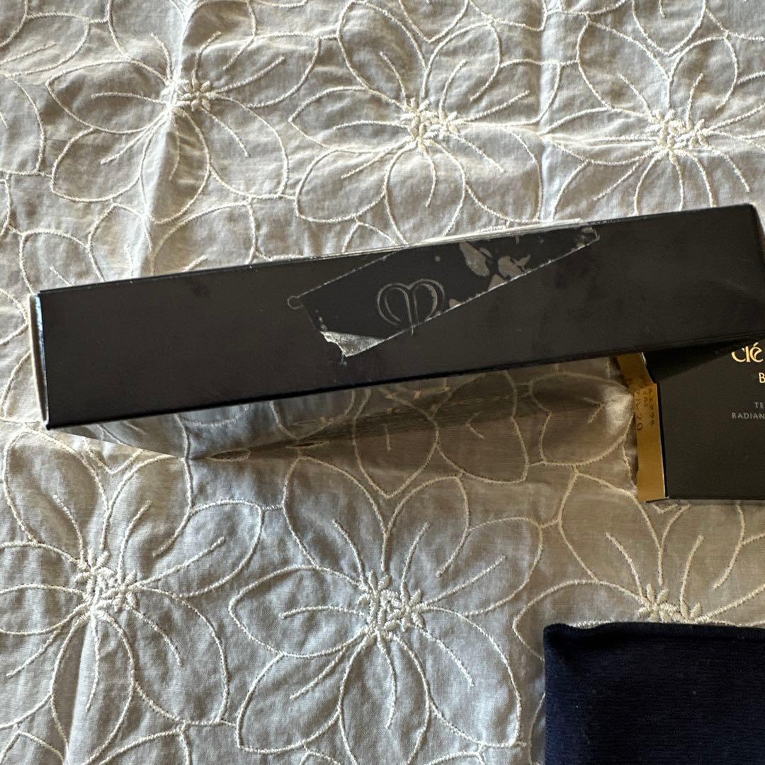 ★クレ・ド・ポー タンプードルエクラⅡ オークル２０　ケース付き