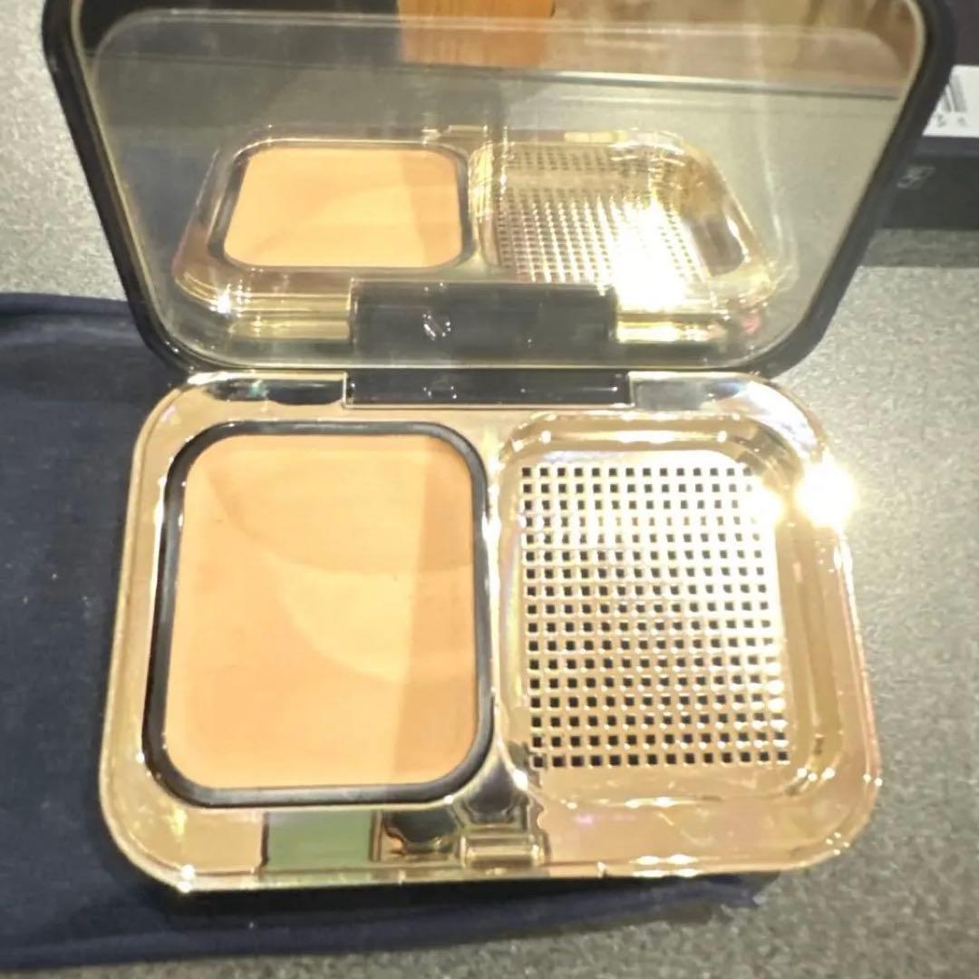 ★クレ・ド・ポー タンプードルエクラⅡ オークル２０　ケース付き