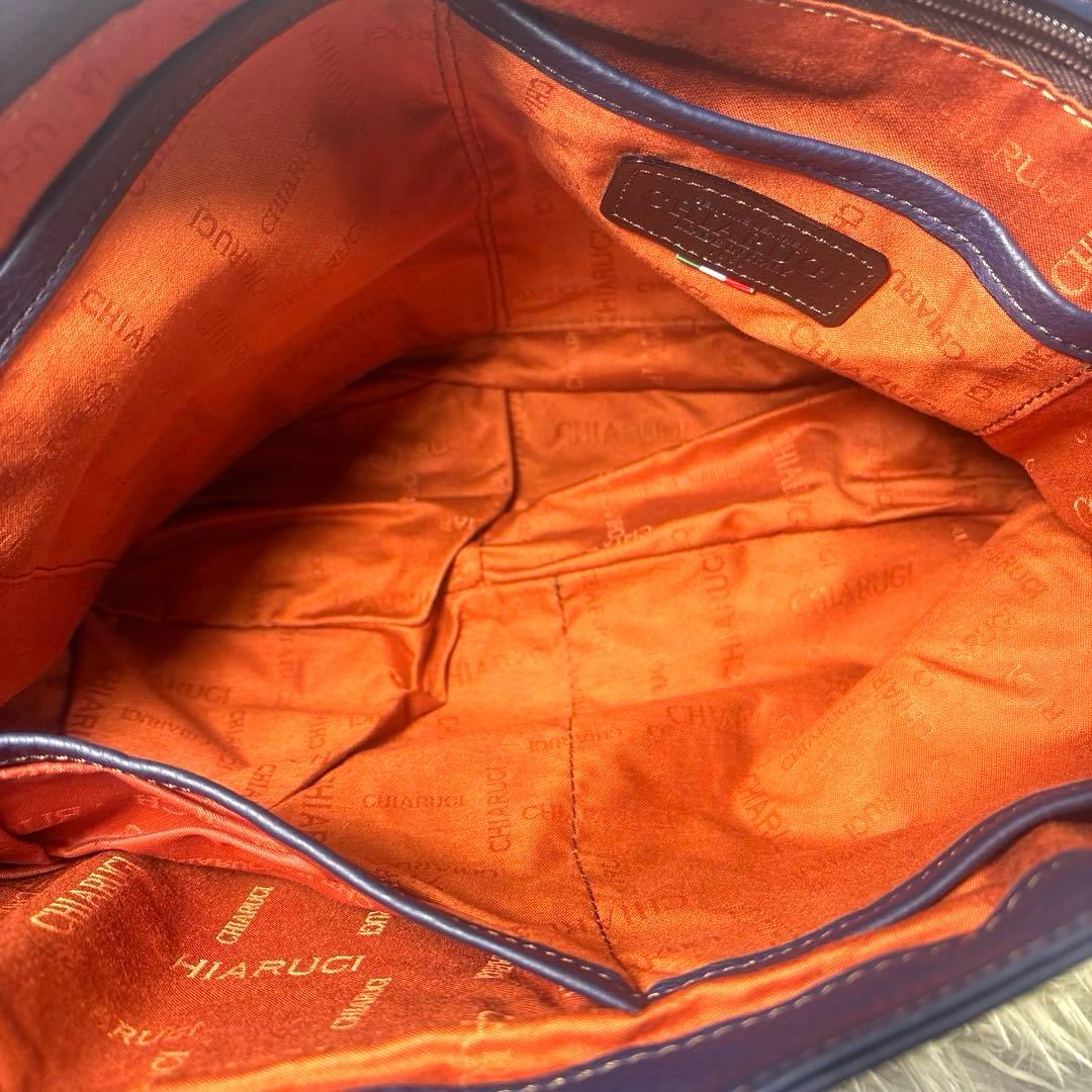 [美品] キアルージ　メッセンジャーバッグ　レザーシボ革　イタリア製　2way