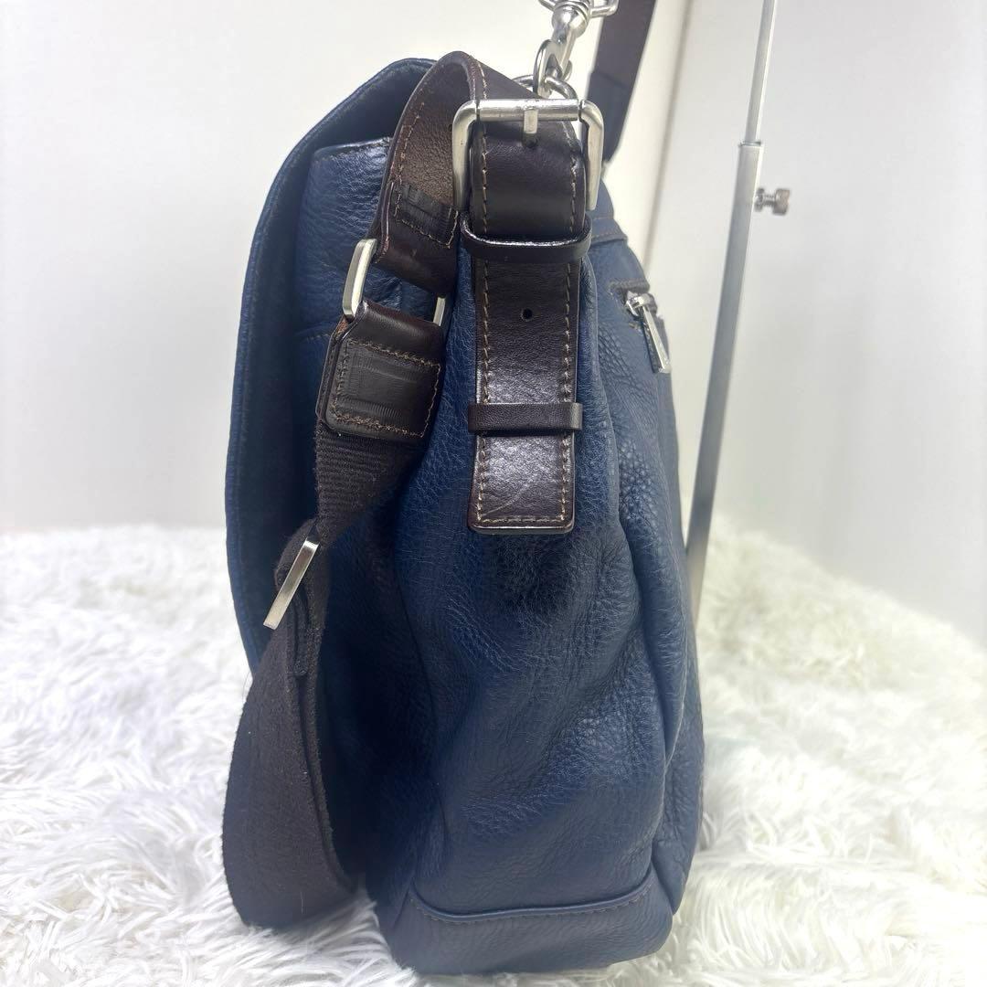 [美品] キアルージ　メッセンジャーバッグ　レザーシボ革　イタリア製　2way