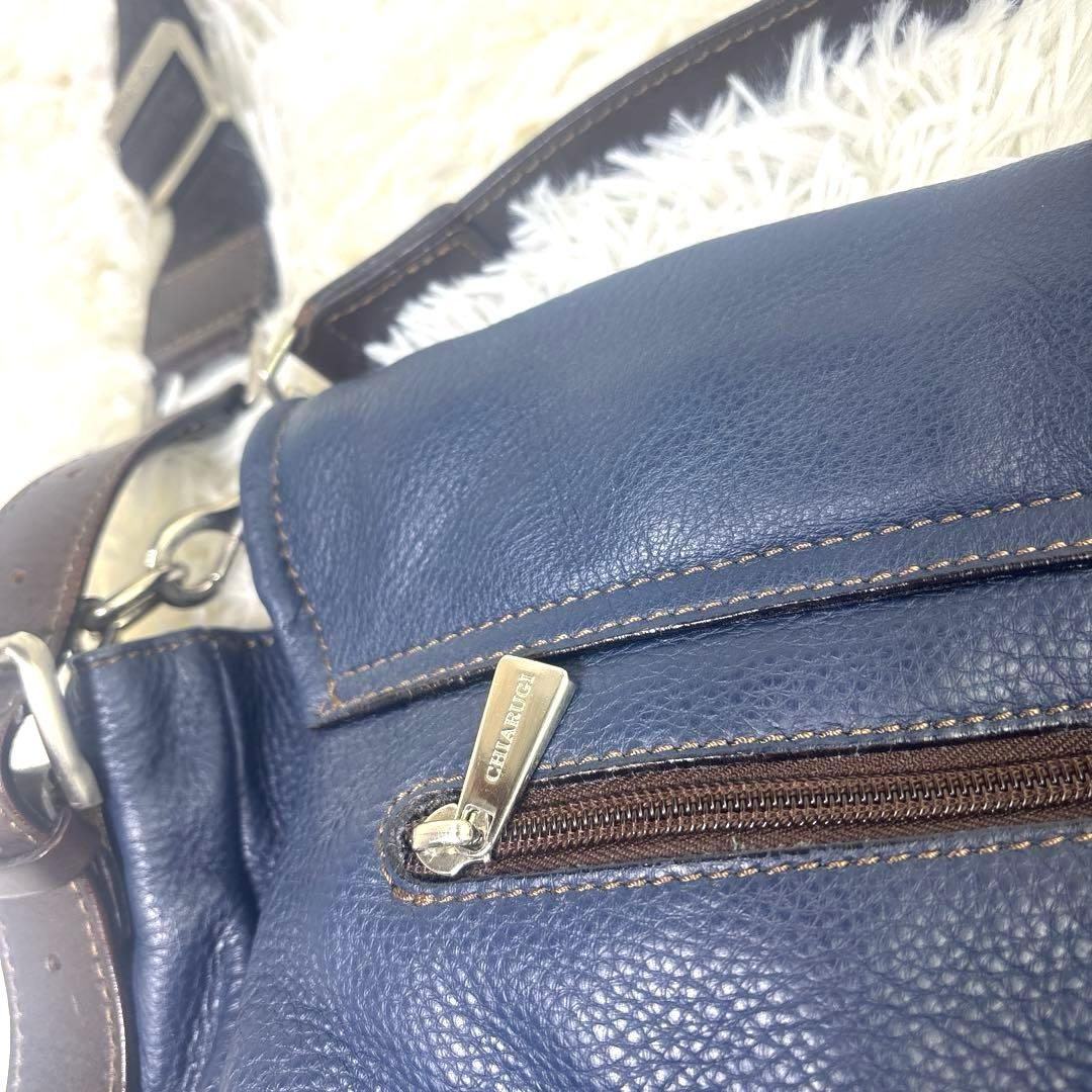 [美品] キアルージ　メッセンジャーバッグ　レザーシボ革　イタリア製　2way