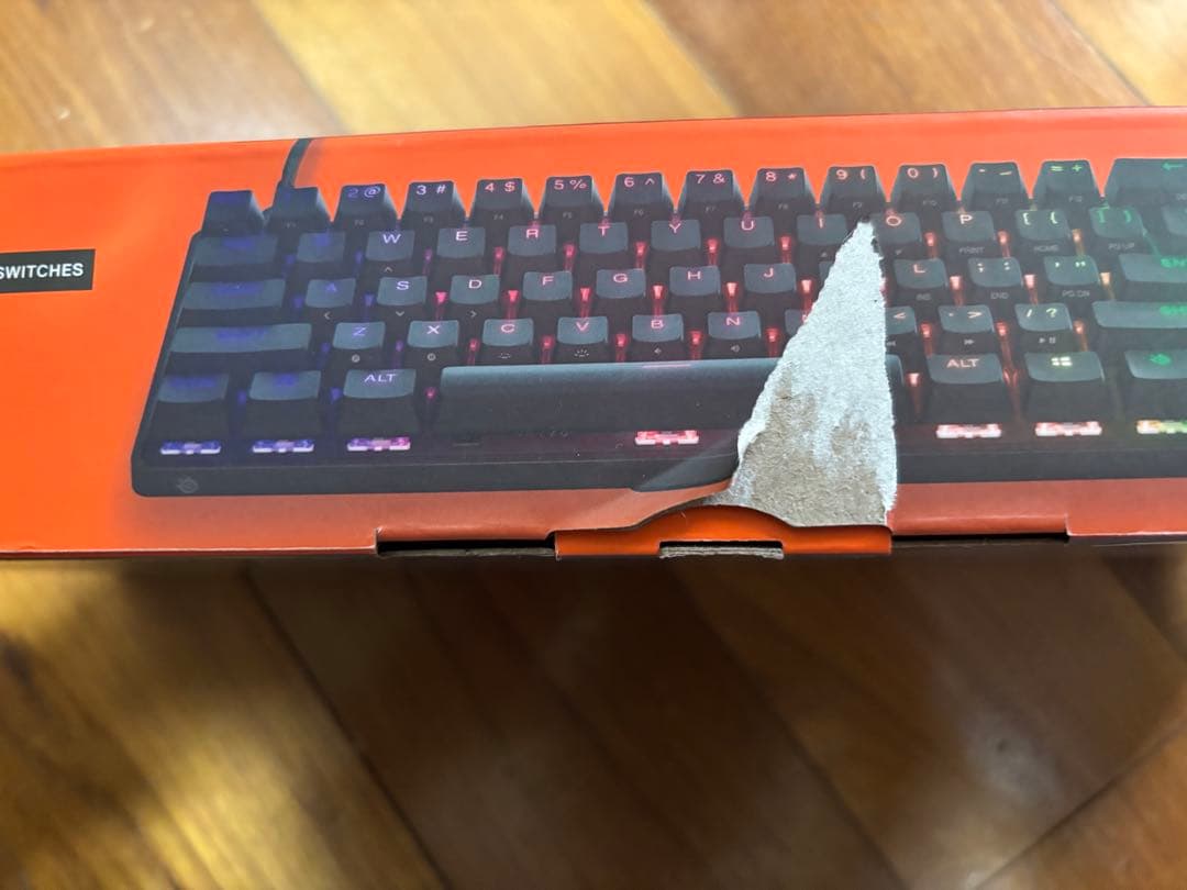 SteelSeries Apex Pro Mini キーボード本体