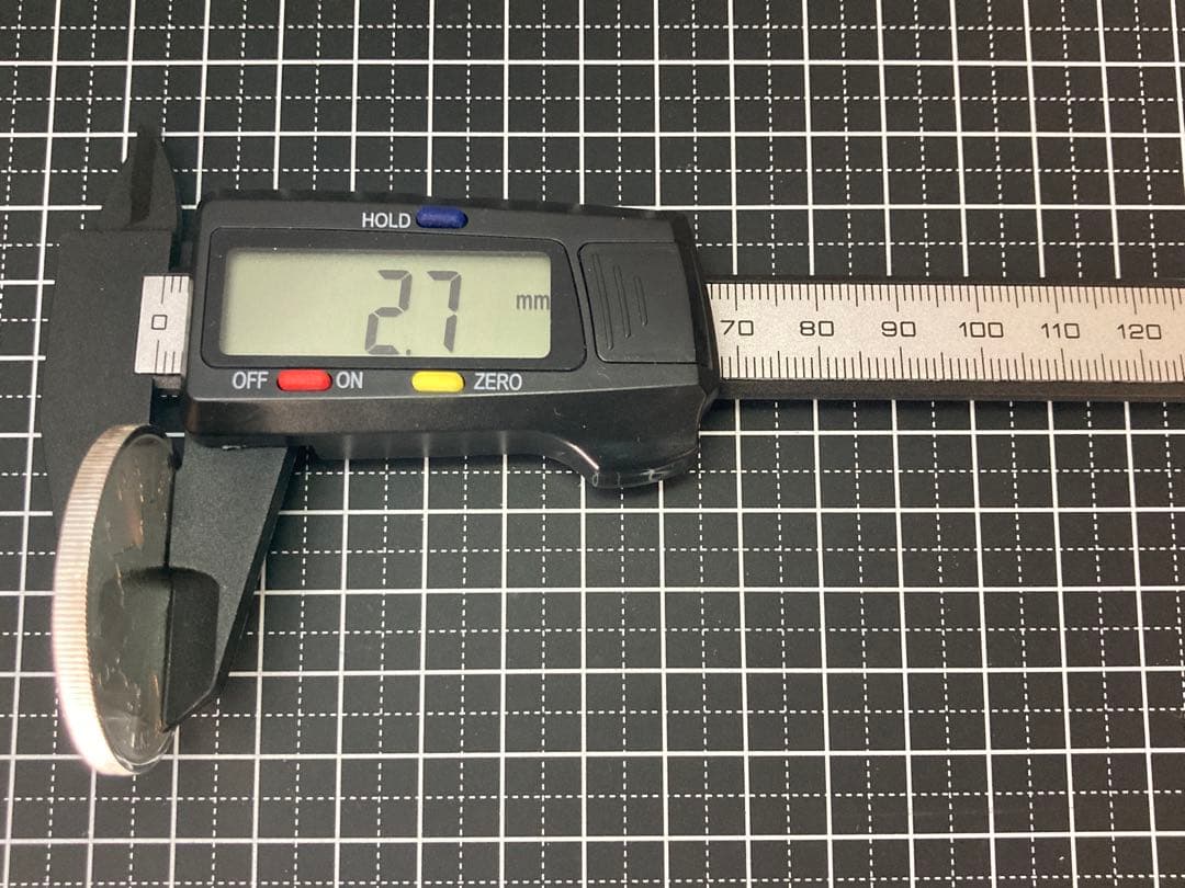 《カナダ》メイプルリーフ5ドル銀貨(2022年) ※小キズあり