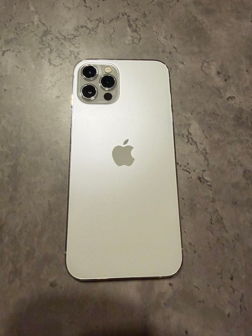 【美品】iPhone12pro 512GB シルバー Apple SIMフリー