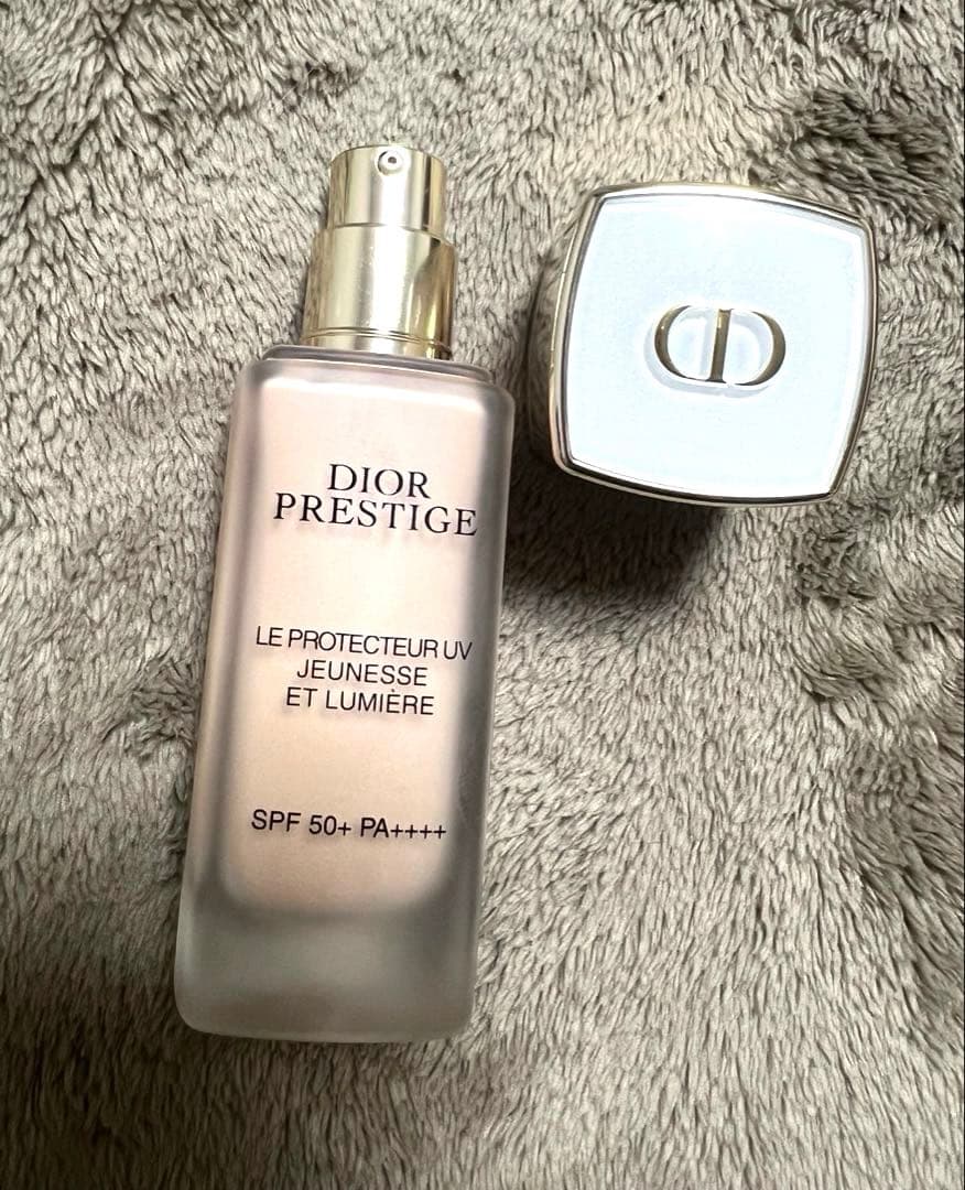 【Dior】プレステージ ホワイトル プロテクター UV ルミエール（BB）00