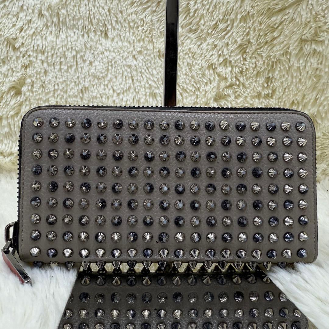 ✨美品✨ルブタン ラウンドジップ パネトーネ ラウンドジップ　グレー レザー