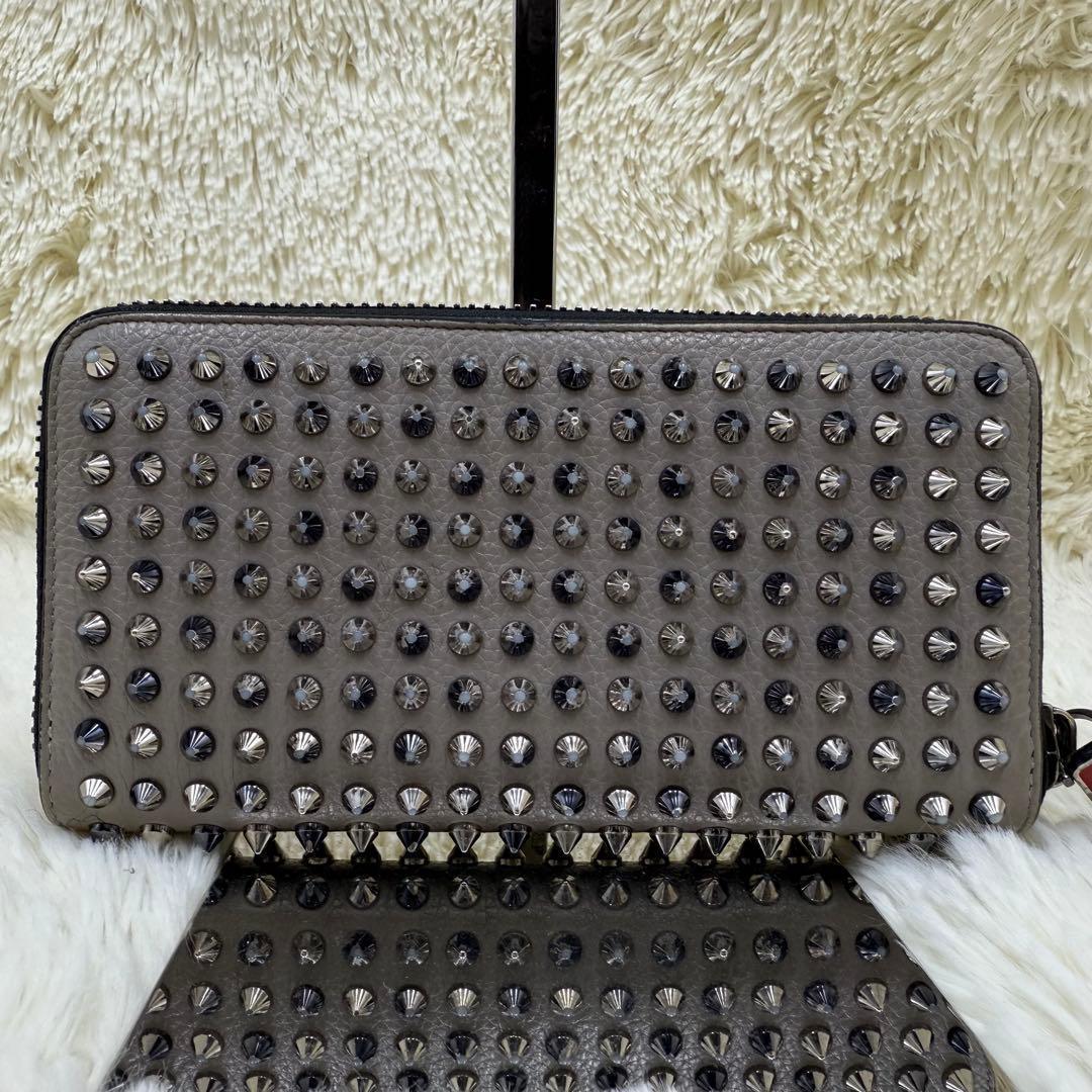 ✨美品✨ルブタン ラウンドジップ パネトーネ ラウンドジップ　グレー レザー