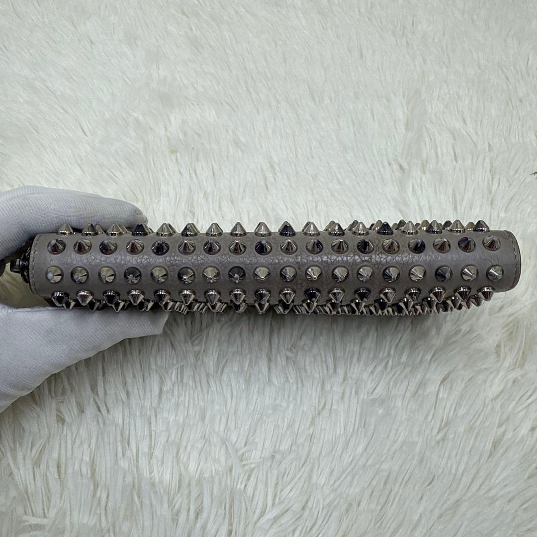 ✨美品✨ルブタン ラウンドジップ パネトーネ ラウンドジップ　グレー レザー