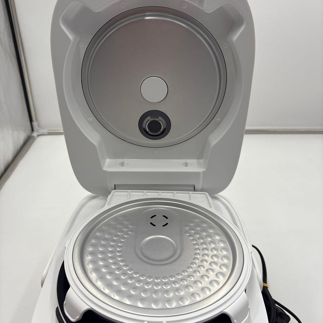 超美品　東芝 炊飯器　RC-5XW IH 3合 2025年製 ホワイト