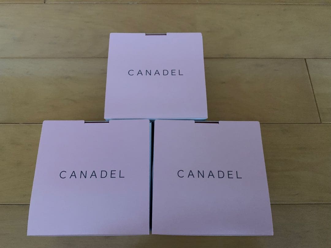 CANADEL BEAUTY TRAINER プレミアリフト３個付き
