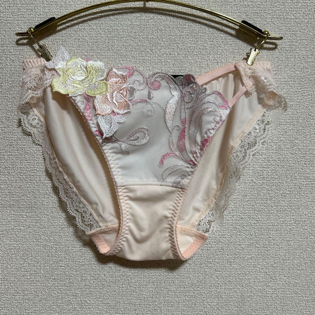 C75 ワコール サルート フロントエックス+ブラ ブラ&ショーツ 新品