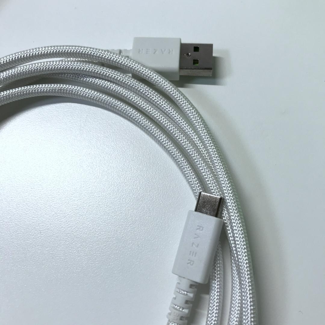 【極美品】Razer Viper V3 Pro White 軽量 Eスポーツ