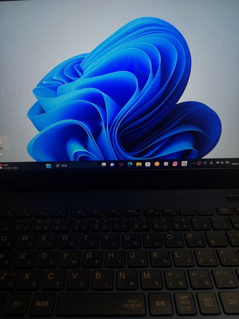 【美品】NEC LAVIE 13.3インチ 薄型ノートPC