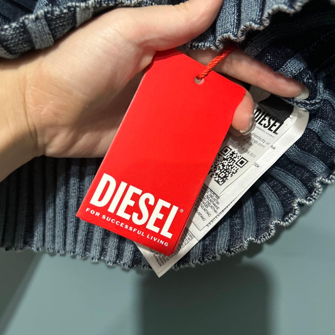 DIESEL ブルー チューブトップ