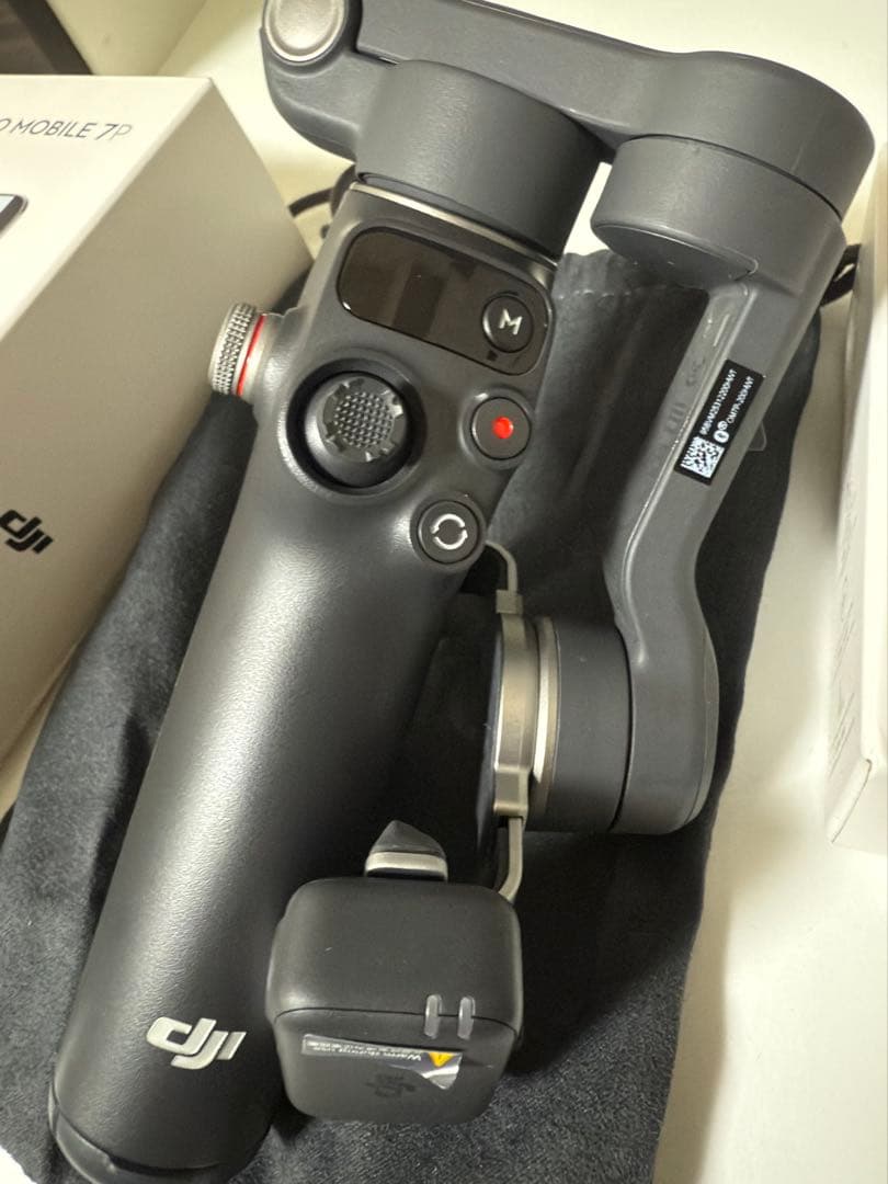 DJI Osmo Mobile 7P スタビライザーとマイクセット