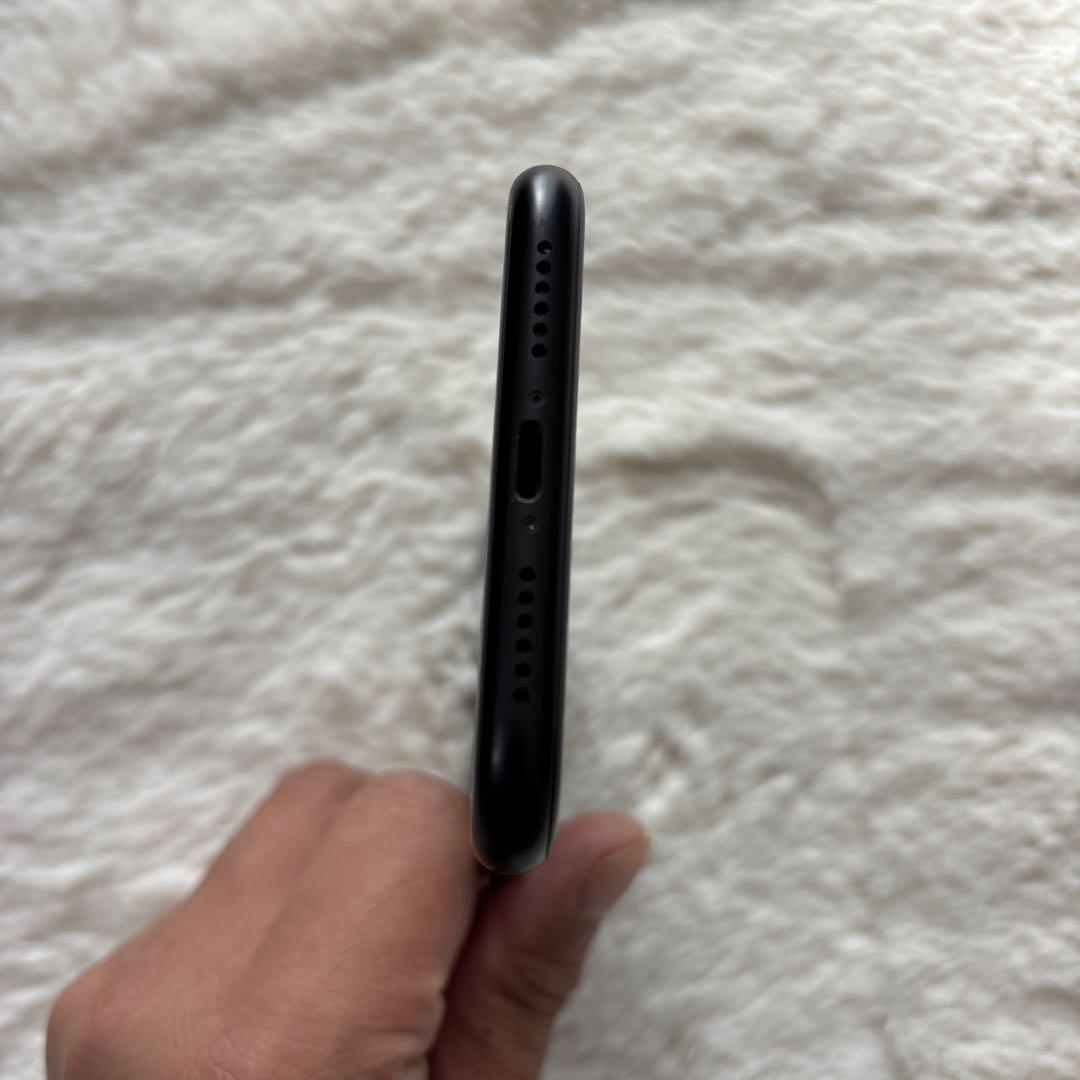 携帯電話本体 Apple iPhone XR 64GB au