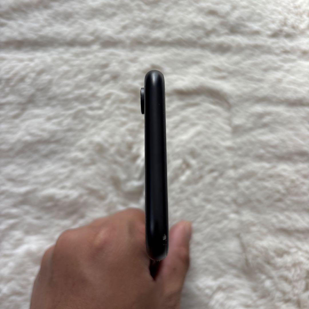 携帯電話本体 Apple iPhone XR 64GB au