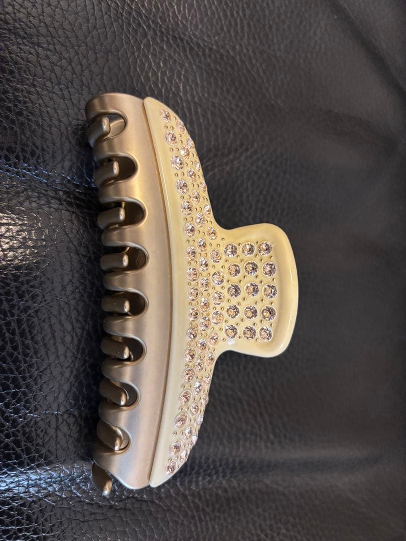 ALEXANDRE DE PARIS ヘアクリップ ホワイト　Lサイズ