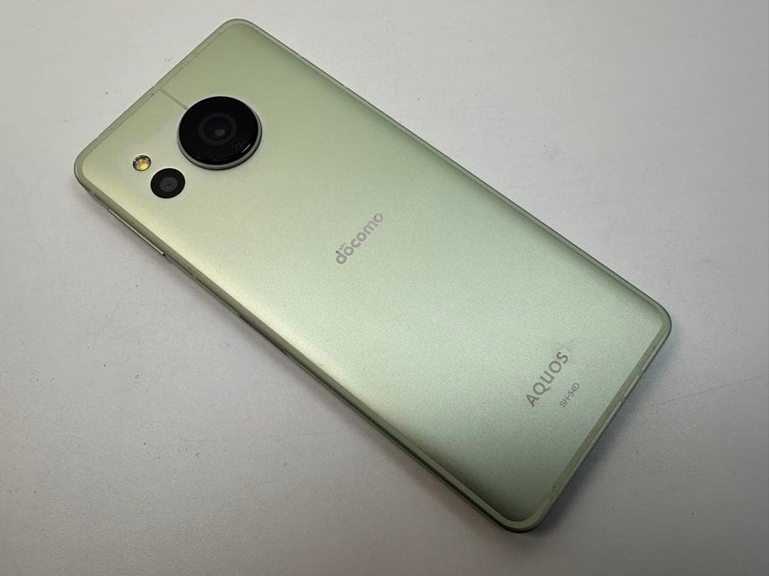 Aquos sense8 docomo 128GB グリーン 画面不良なし