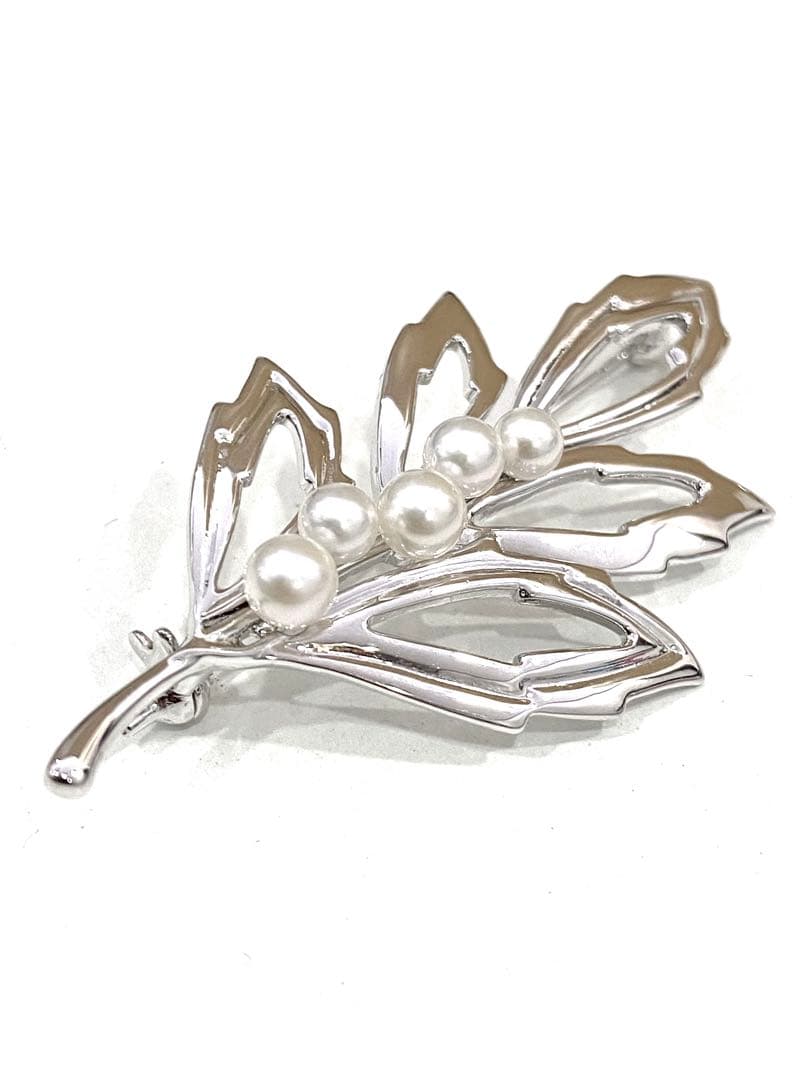 カトタン様 ミキモト リーフ パールブローチ