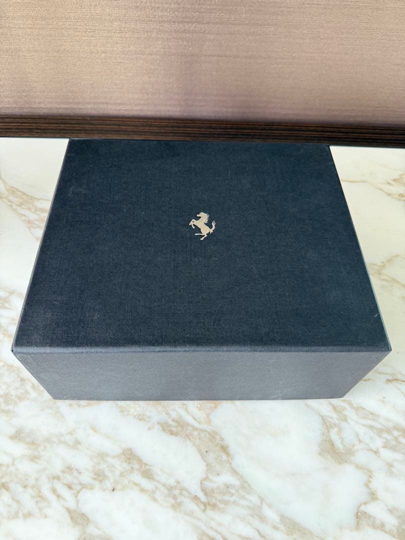 ferrari　gtc4lusso キーボックス ミニチュア　フェラーリ