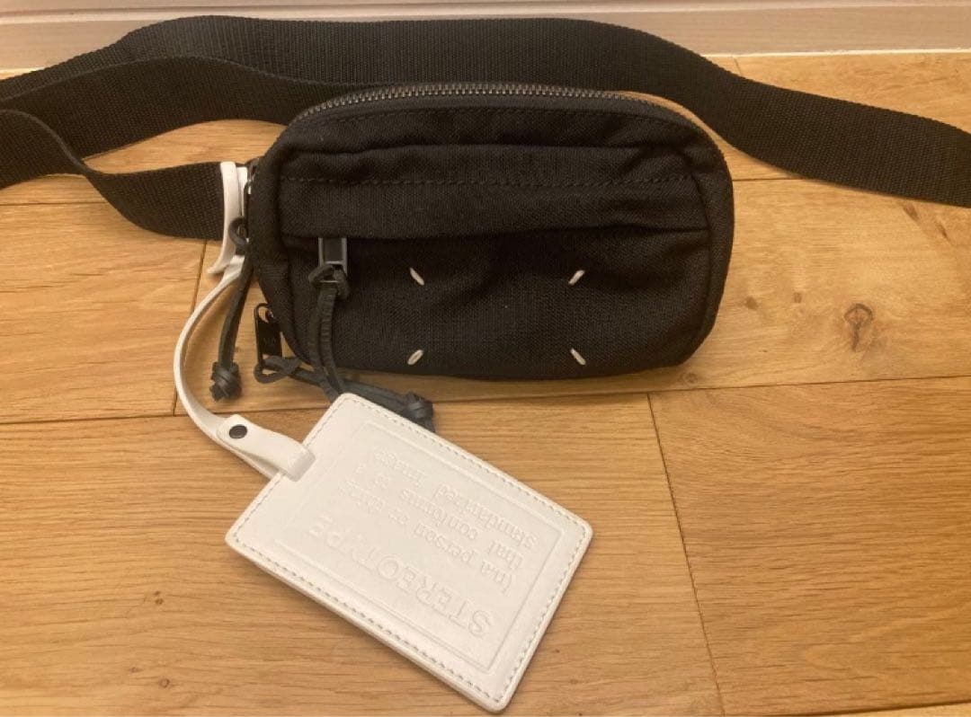 さ*ー様 MAISON MARGIELA ボディバッグ ブラック