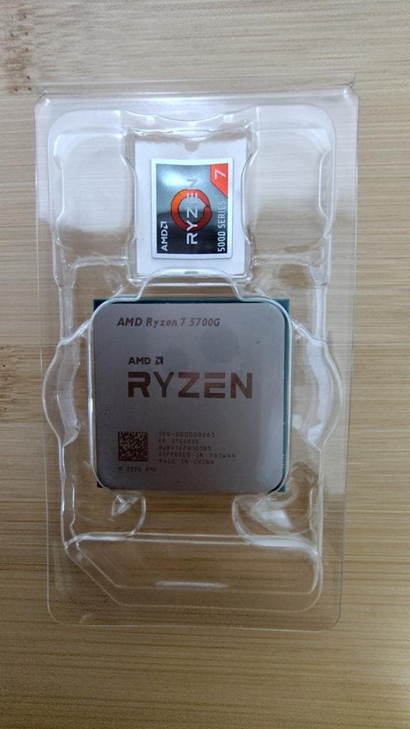 【中古品】AMD Ryzen 7 5700G 　純正クーラー（未使用）付き