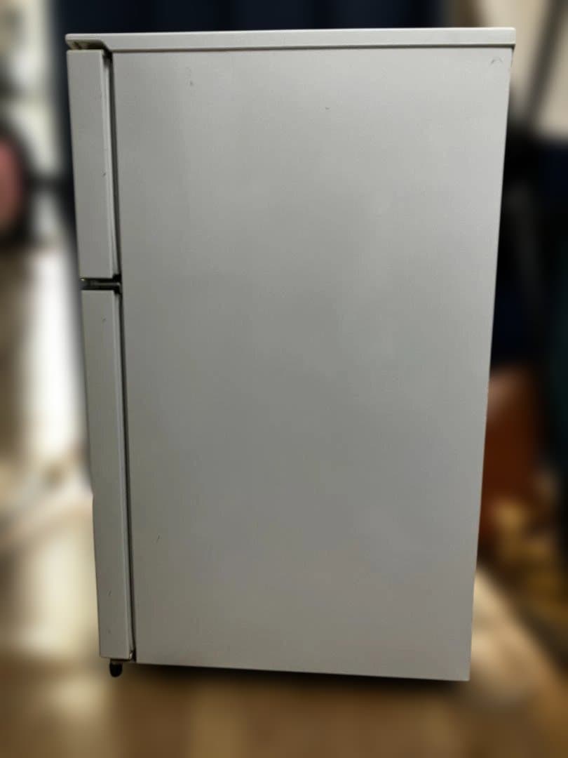 2020年製 ハイセンス 小型冷蔵庫 HR-B95A