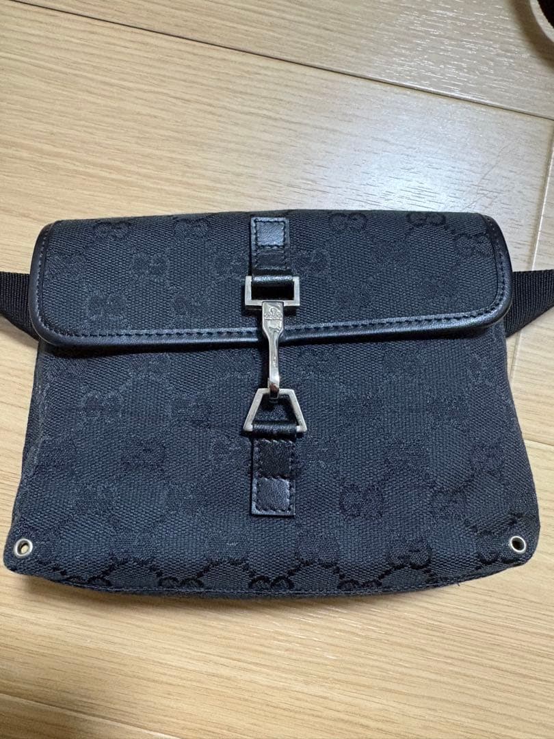 gucci ブラック GGパターン ボディバッグ ショルダーバッグ 美品