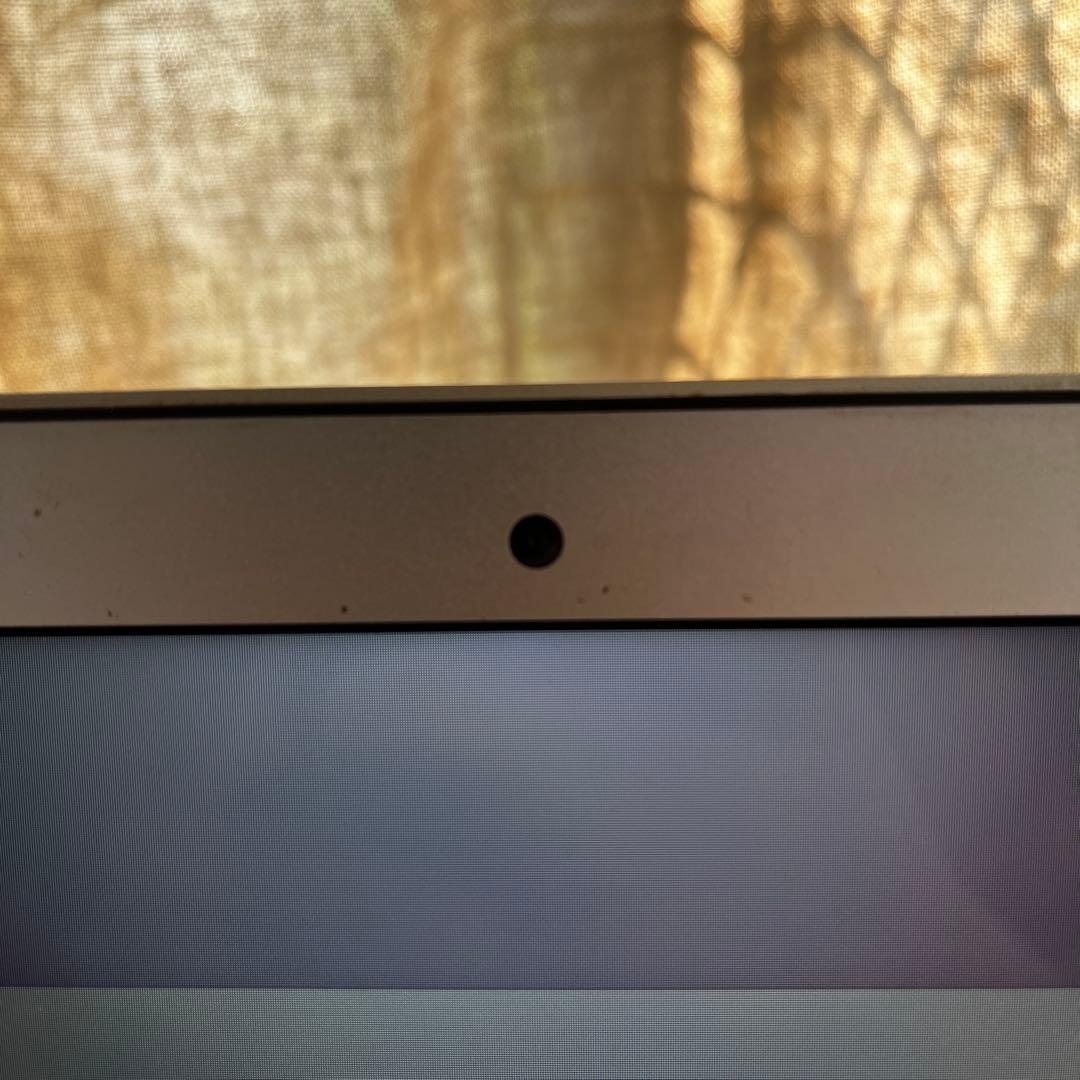 Apple MacBook Air 2017シルバー 充電器付き