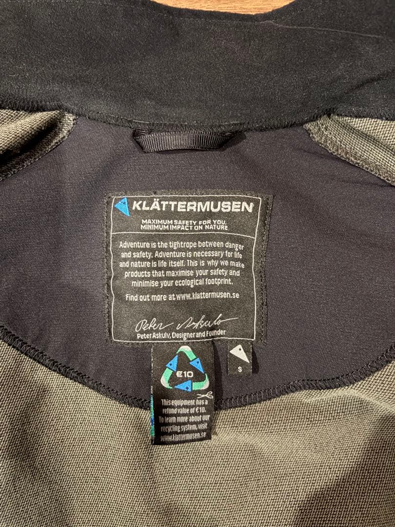 クレッタルムーセン　ミスリル　ジャケット　黒　S