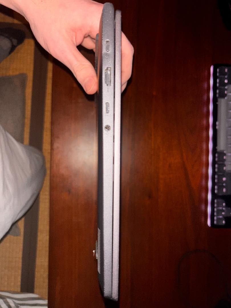 Lenovo IdeaPad Slim 7 ノートパソコン