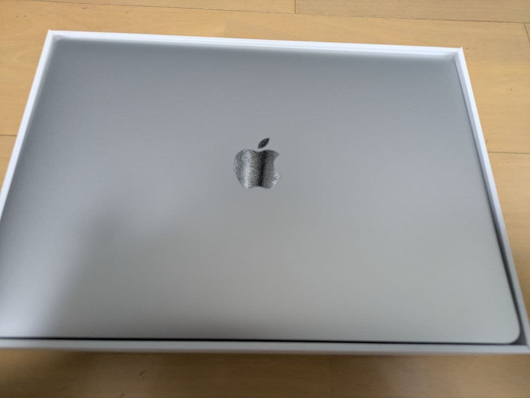 MacBook air 2020 13型 M1 256G 8gb