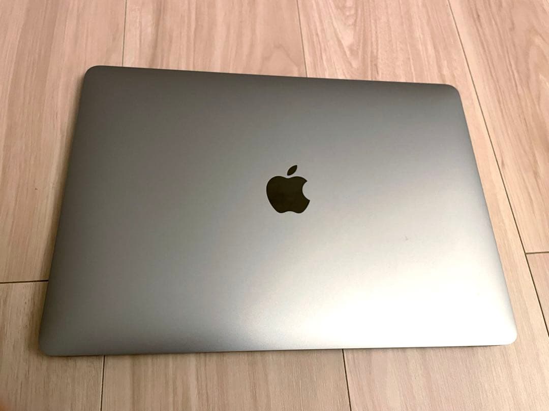 MacBook Air M1 13インチ