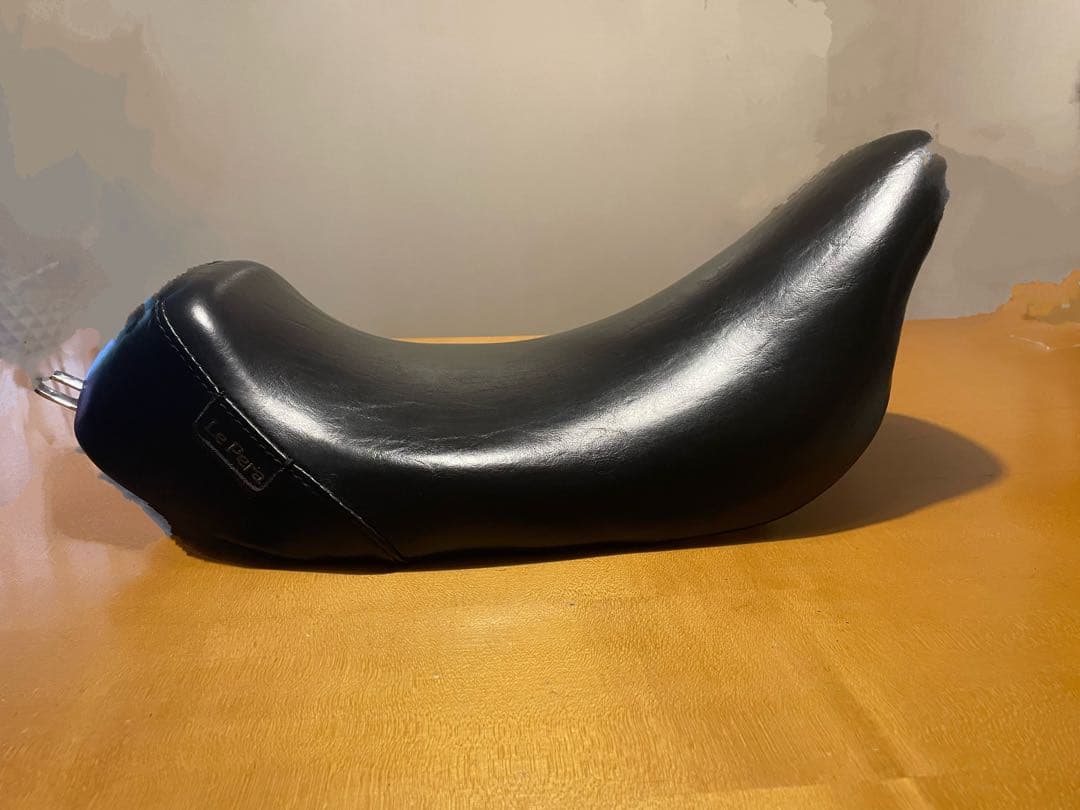 ハーレー　ラペラシングルシートFLHX