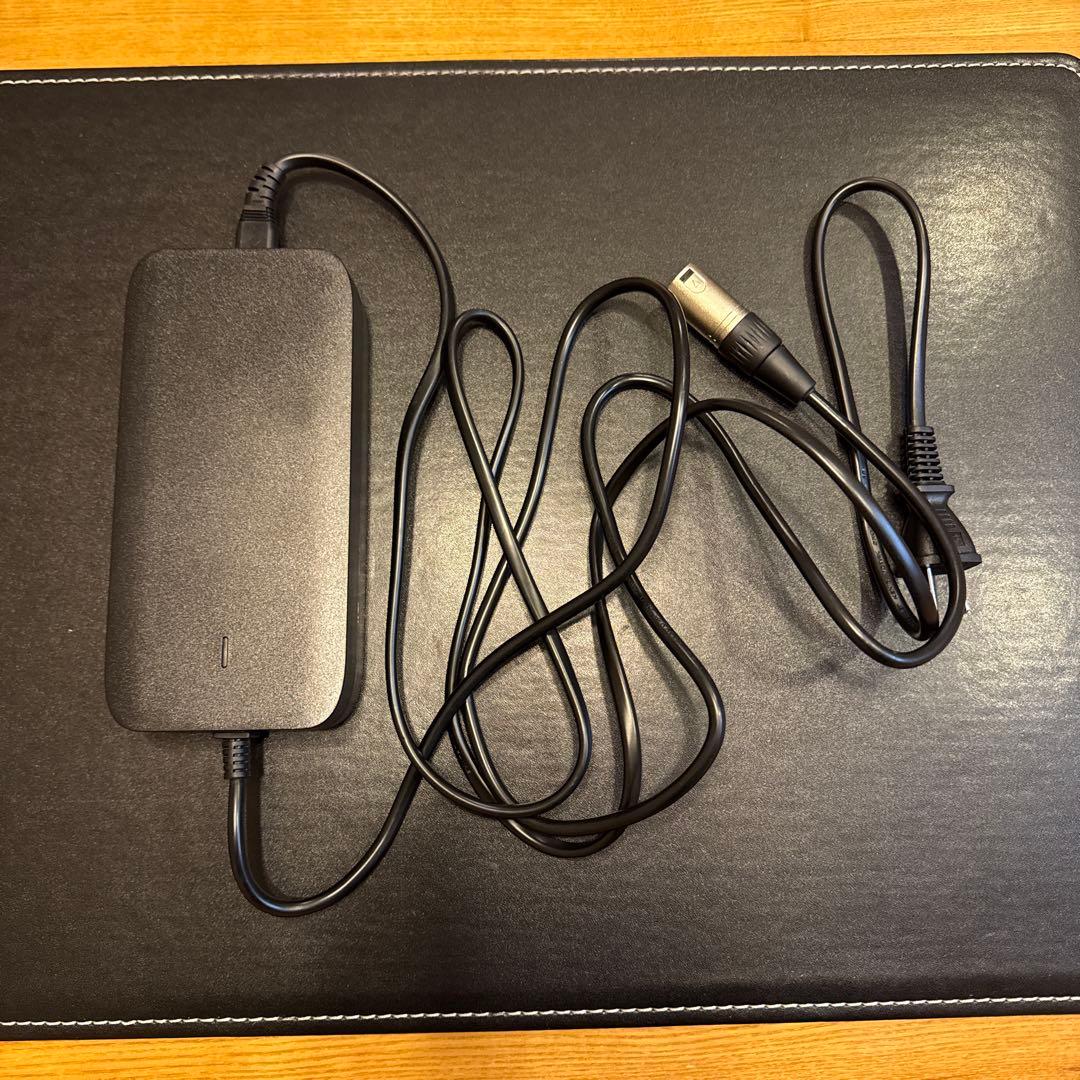 COSWHEEL MIRAI コスウェル ミライ 用 充電器 美品！