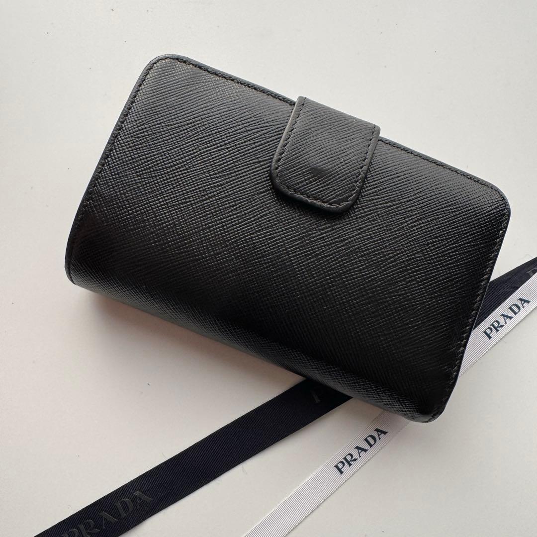 【美品】 252 PRADA プラダ 2つ折り財布
