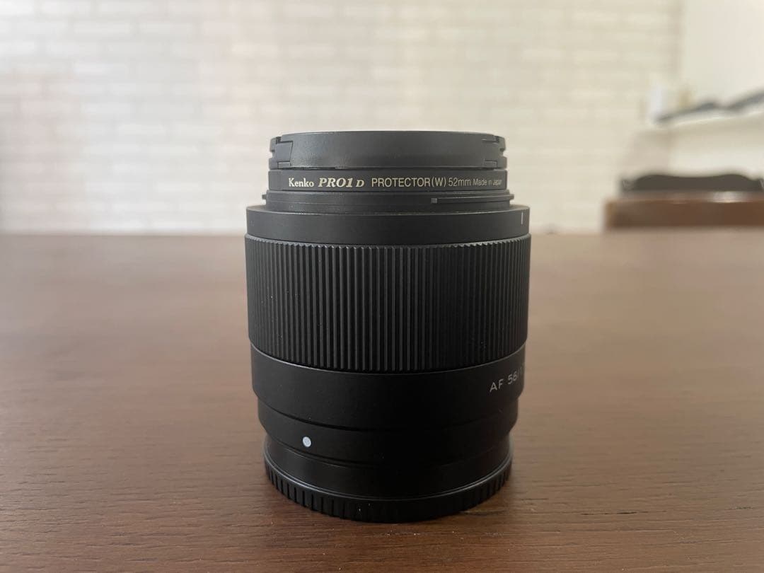 viltrox 56mm f1.7 sony eマウント　フィルター付き