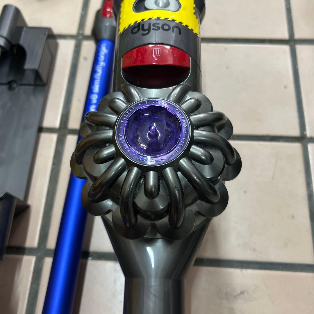 Dyson V8 Slim Fluffy コードレス掃除機