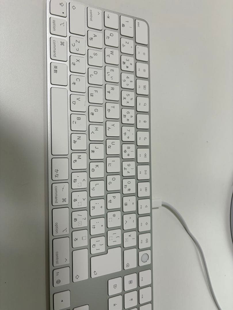Magic Keyboard テンキー付き　Touch ID搭載