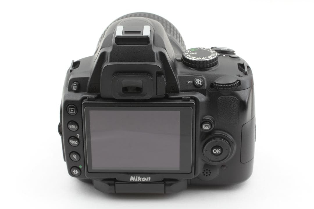 Nikon D5000 デジタルカメラ AF-S 18-55mm レンズキット