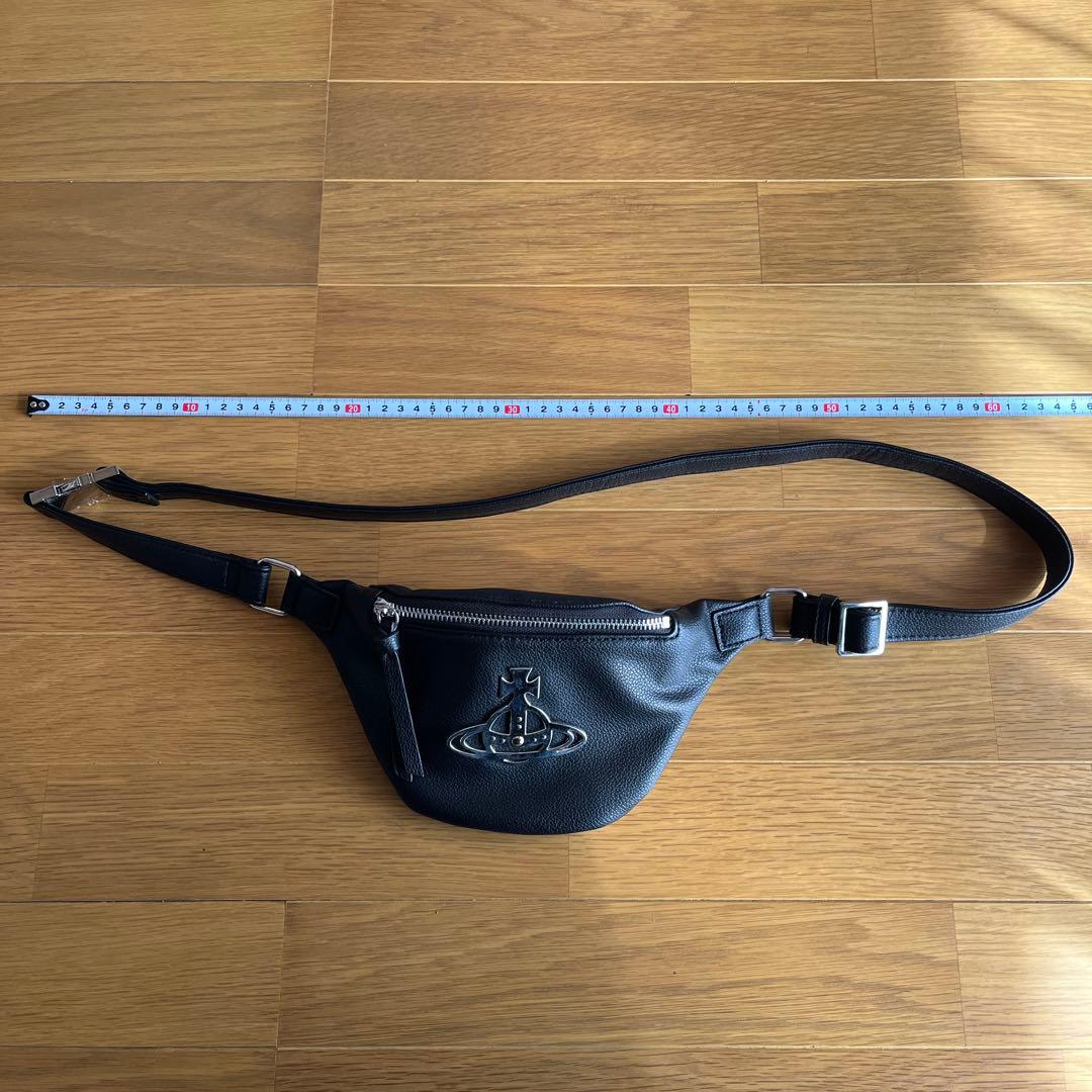 Vivienne Westwood　ヴィヴィアン　ウエスト　ポーチ　ボディ　バッ