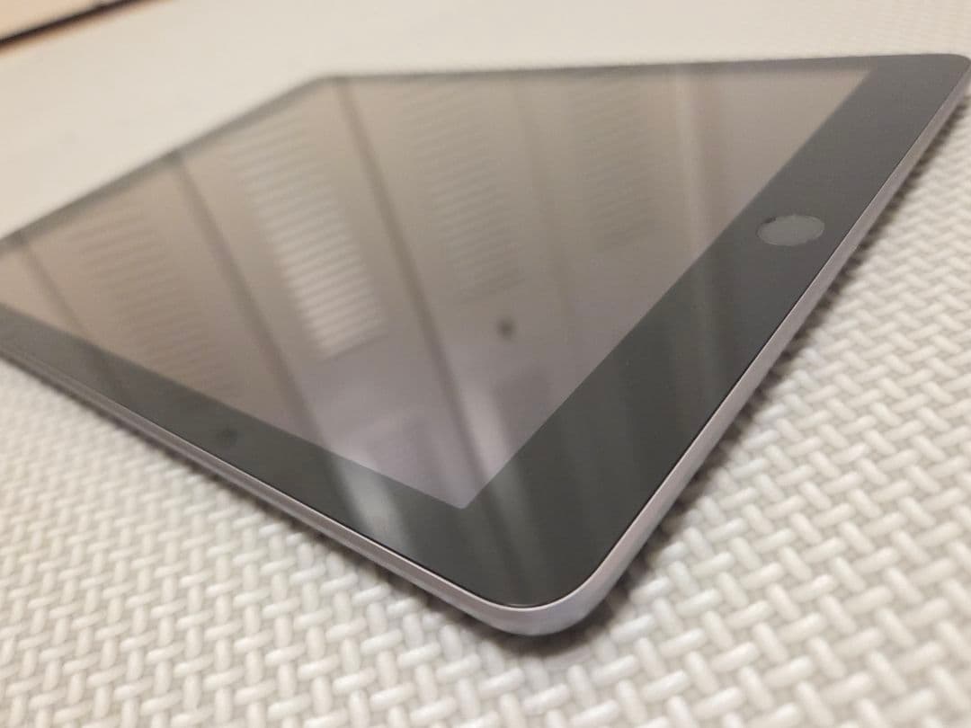 ＊Apple/iPad/第5世代/本体/美品【即購入OKです】