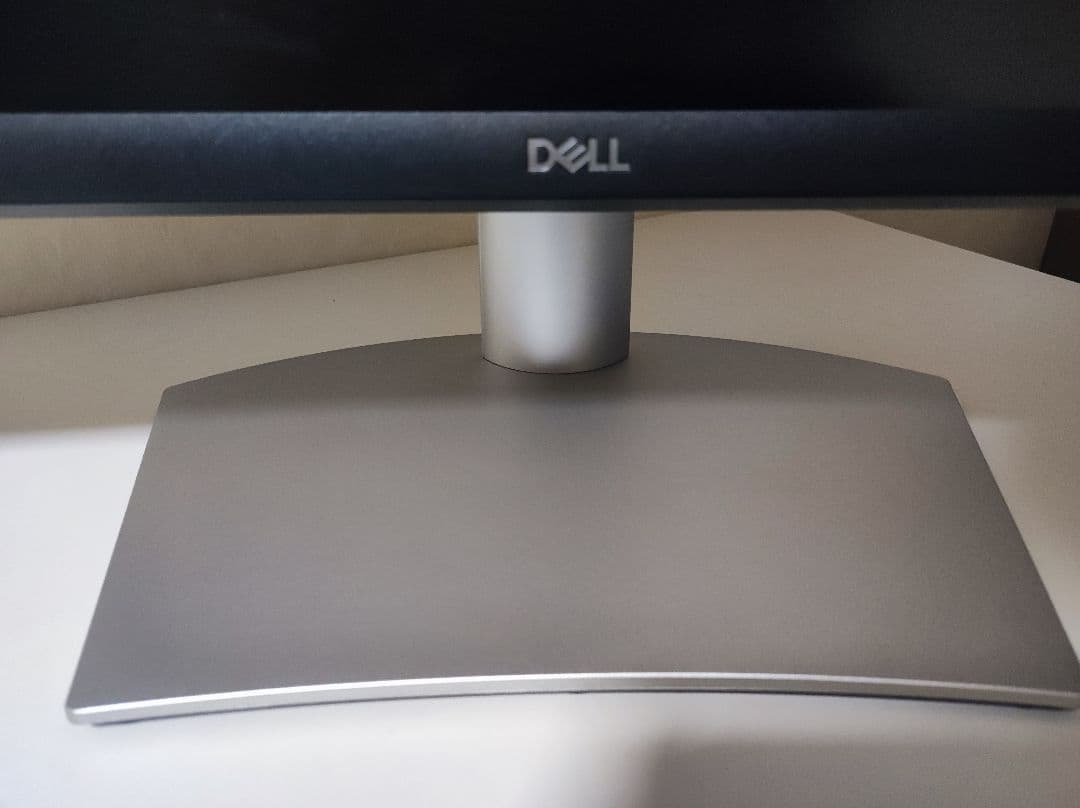 【すし】DELL S3221QS　31.5インチ4K曲面　モニター