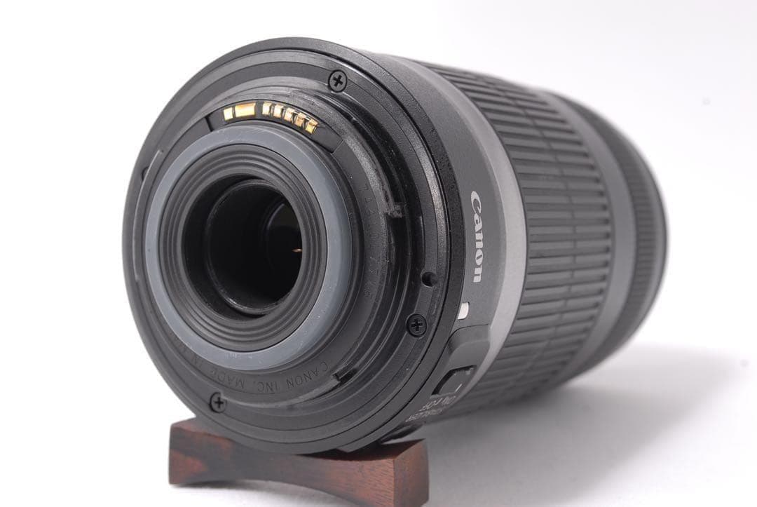 ★手ぶれ補正★ Canon EF-S 55-250mm IS 【前後キャップ付】